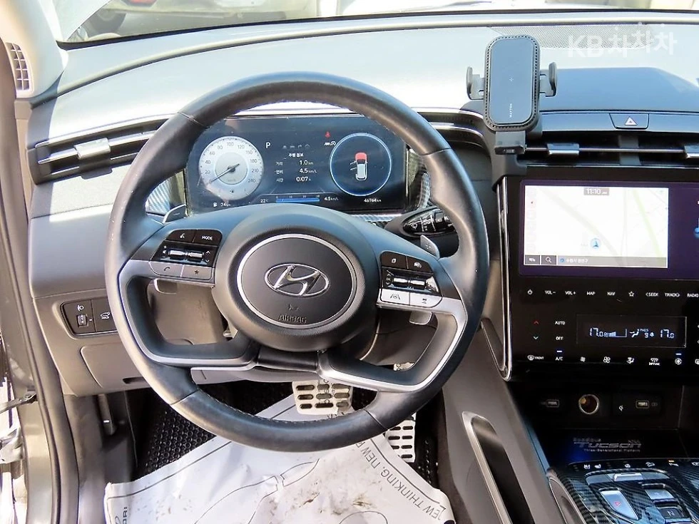 Hyundai Tucson 1.6* 4X4* DISTR* ОБДУХВАНЕ* 360* , снимка 7 - Автомобили и джипове - 55539692