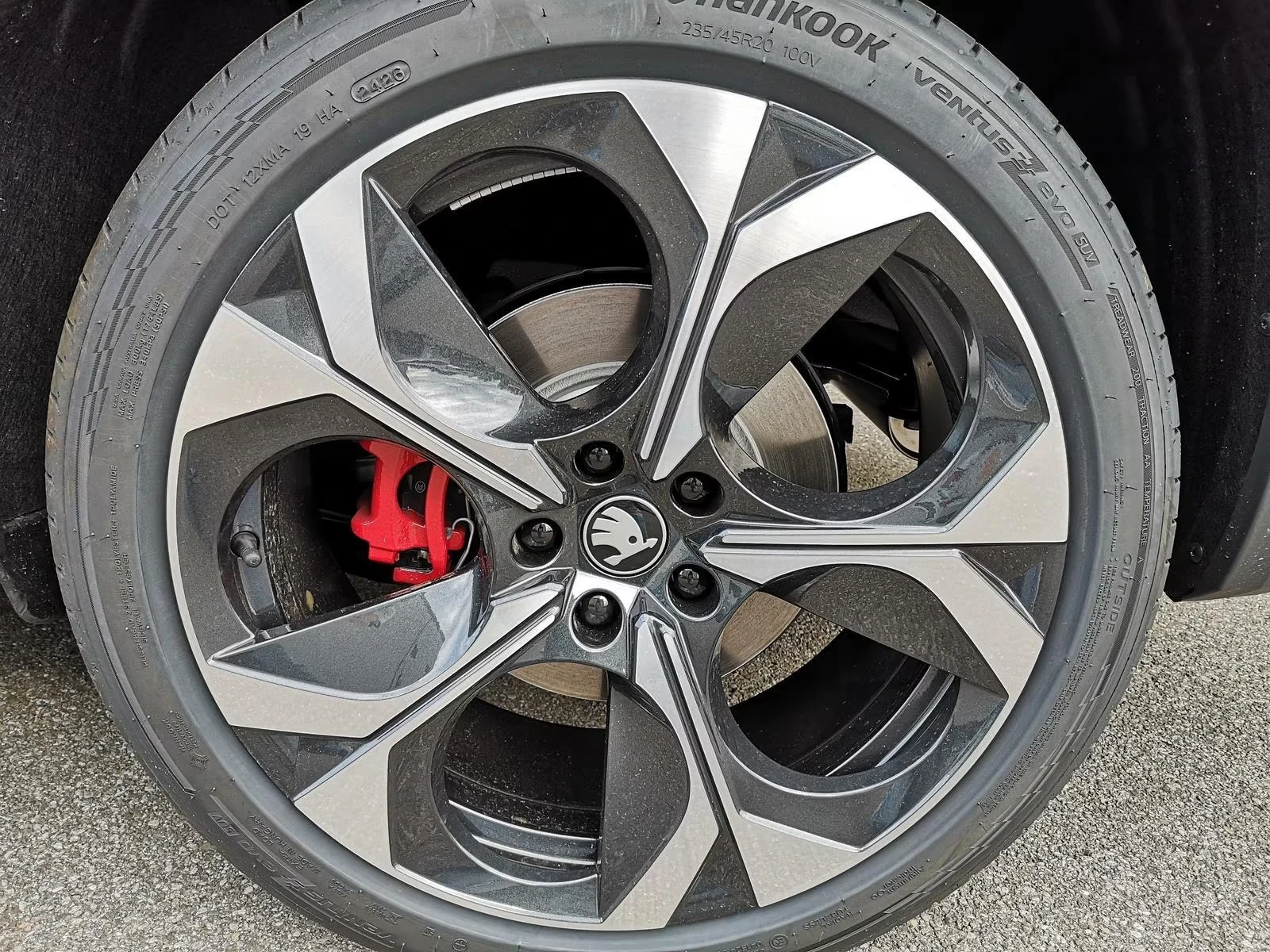 Skoda Kodiaq RS 2.0 TSI 4x4 CANTON MATRIX-LED CAMERA 7-МЕСТЕН , снимка 3 - Автомобили и джипове - 55607120