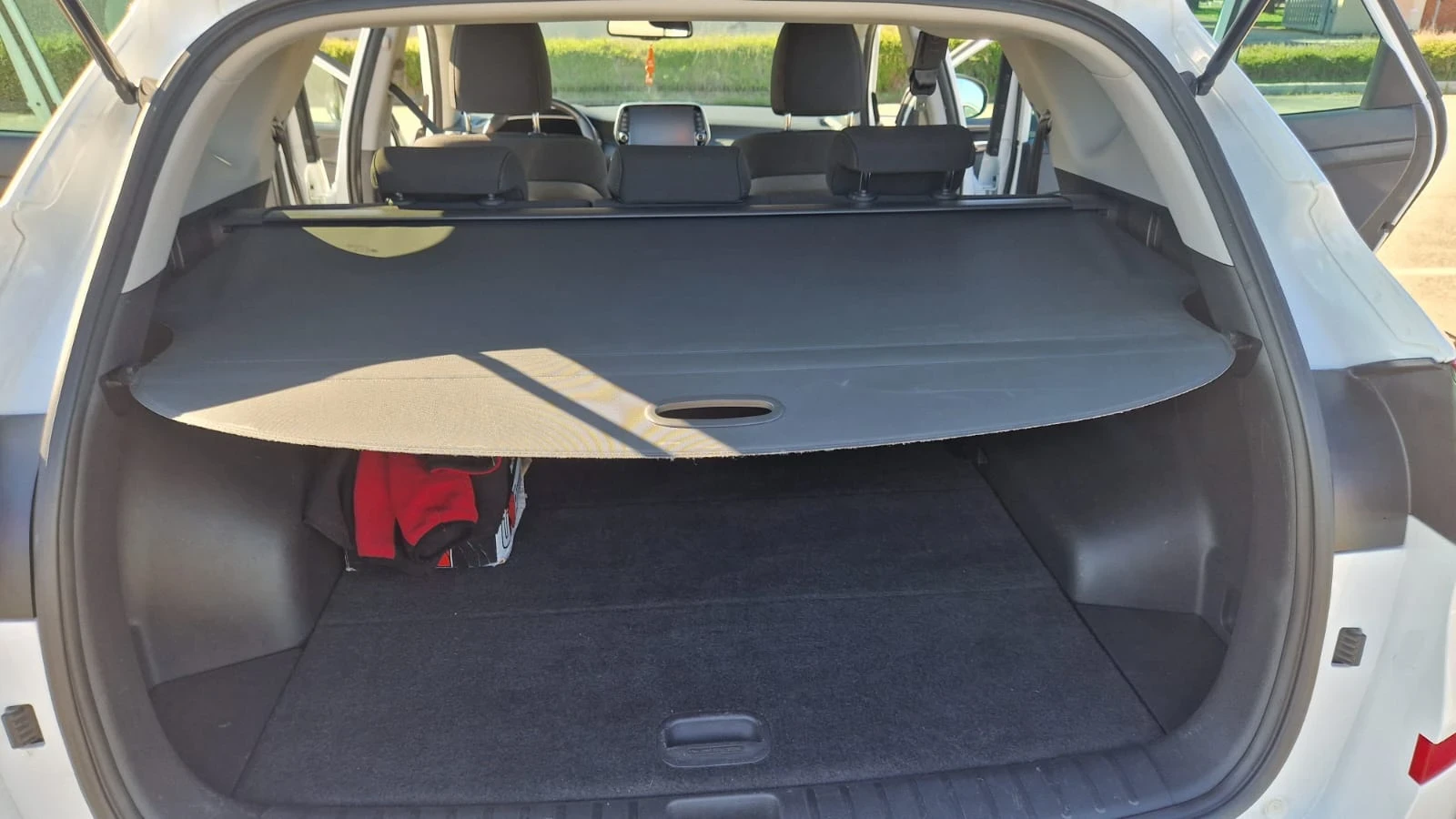 Hyundai Tucson 1.6 crd, снимка 17 - Автомобили и джипове - 56154254