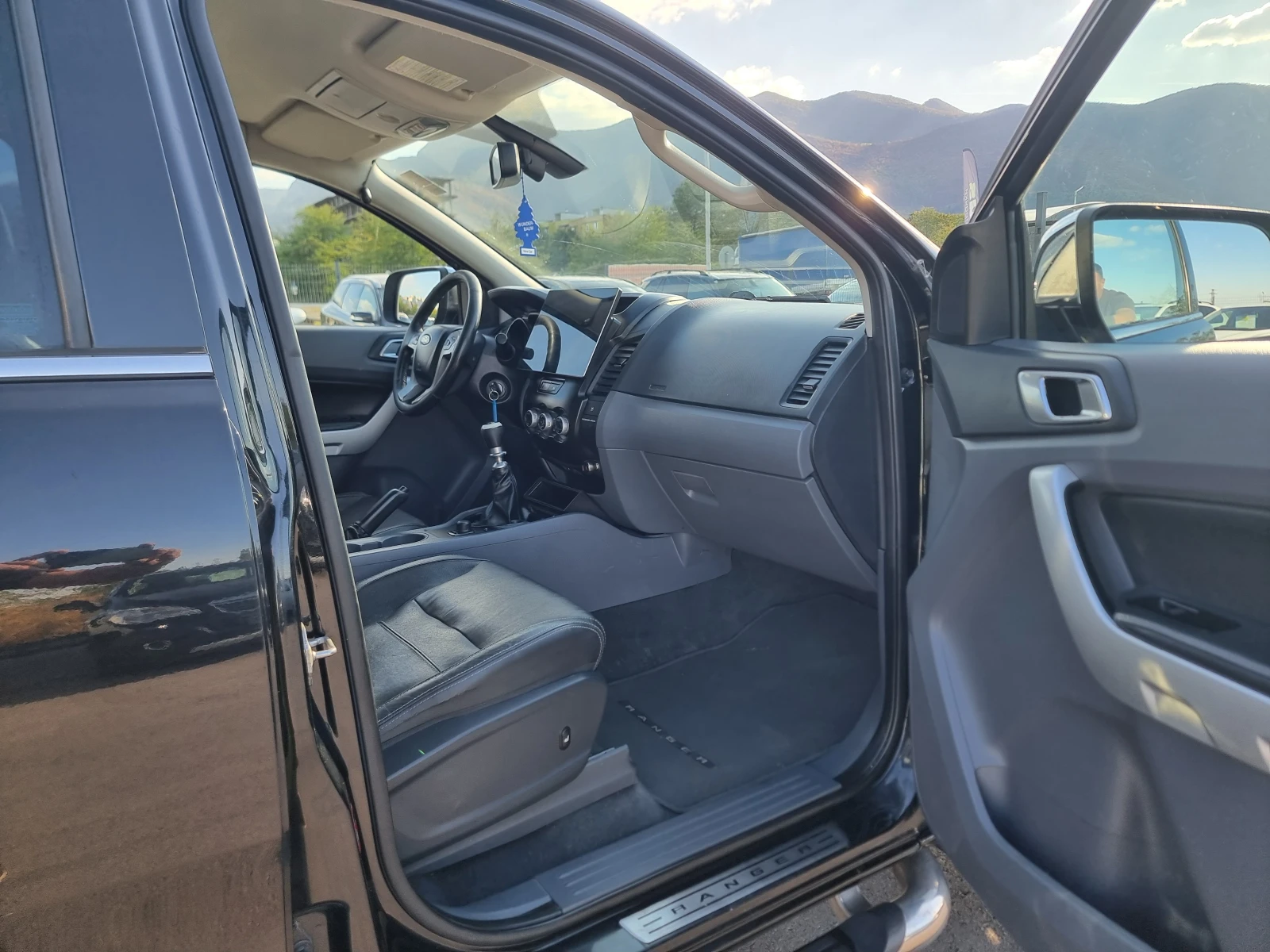 Ford Ranger 3.2TDCI, снимка 15 - Автомобили и джипове - 56303573