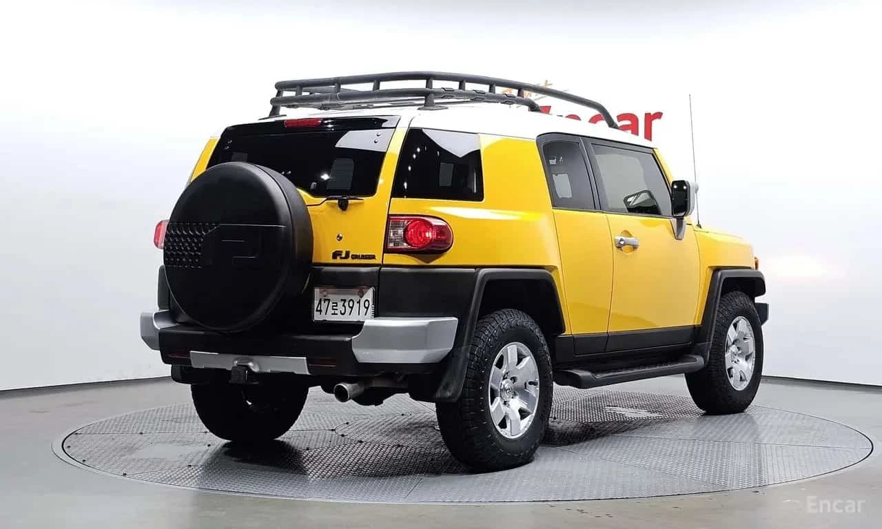 Toyota Fj cruiser * 4WD V6 * ���������� ��� ������������ ������*  | Mobile.bg � ����������� 2
