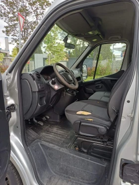 Renault Master 2.3 dci, снимка 2