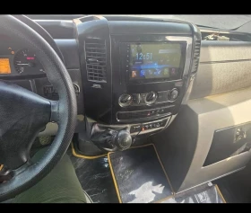 Mercedes-Benz Sprinter 516 VIP АВТ. ВРАТА, снимка 5