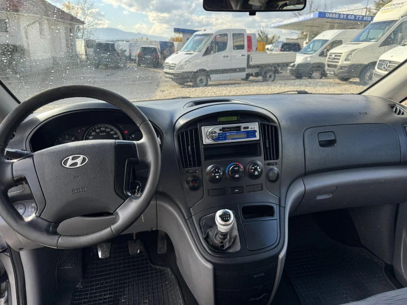 Hyundai H1 KLIMA, 6-СКОРОСТИ, 136К.С., снимка 14 - Бусове и автобуси - 52170064