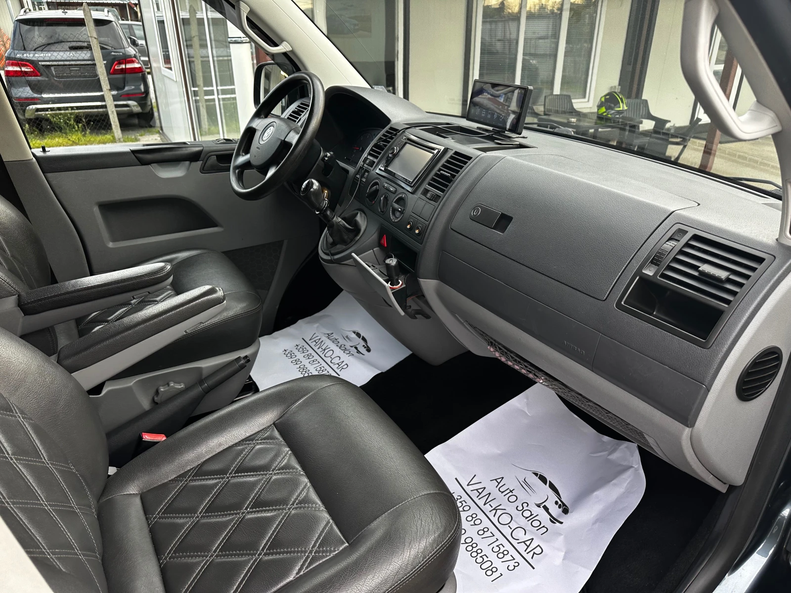 VW T5  LONG 2.5TDI 131к.с EXCLUSIVE, снимка 7 - Бусове и автобуси - 54297943