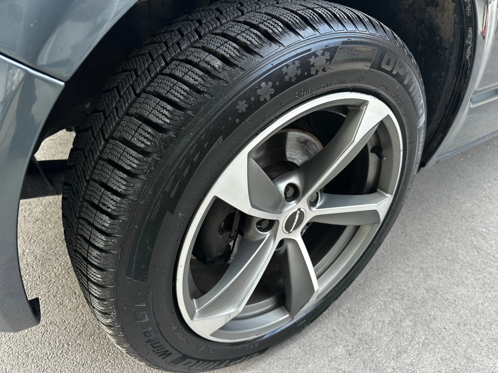 VW T5  LONG 2.5TDI 131к.с EXCLUSIVE, снимка 5 - Бусове и автобуси - 54297943