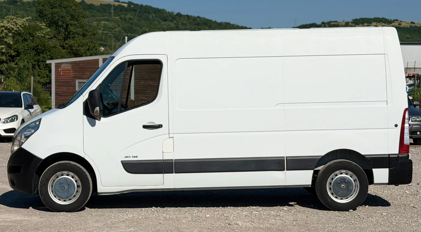 Renault Master 2.3D 136кс * Хладилен* * Италия* , снимка 7 - Бусове и автобуси - 55715306
