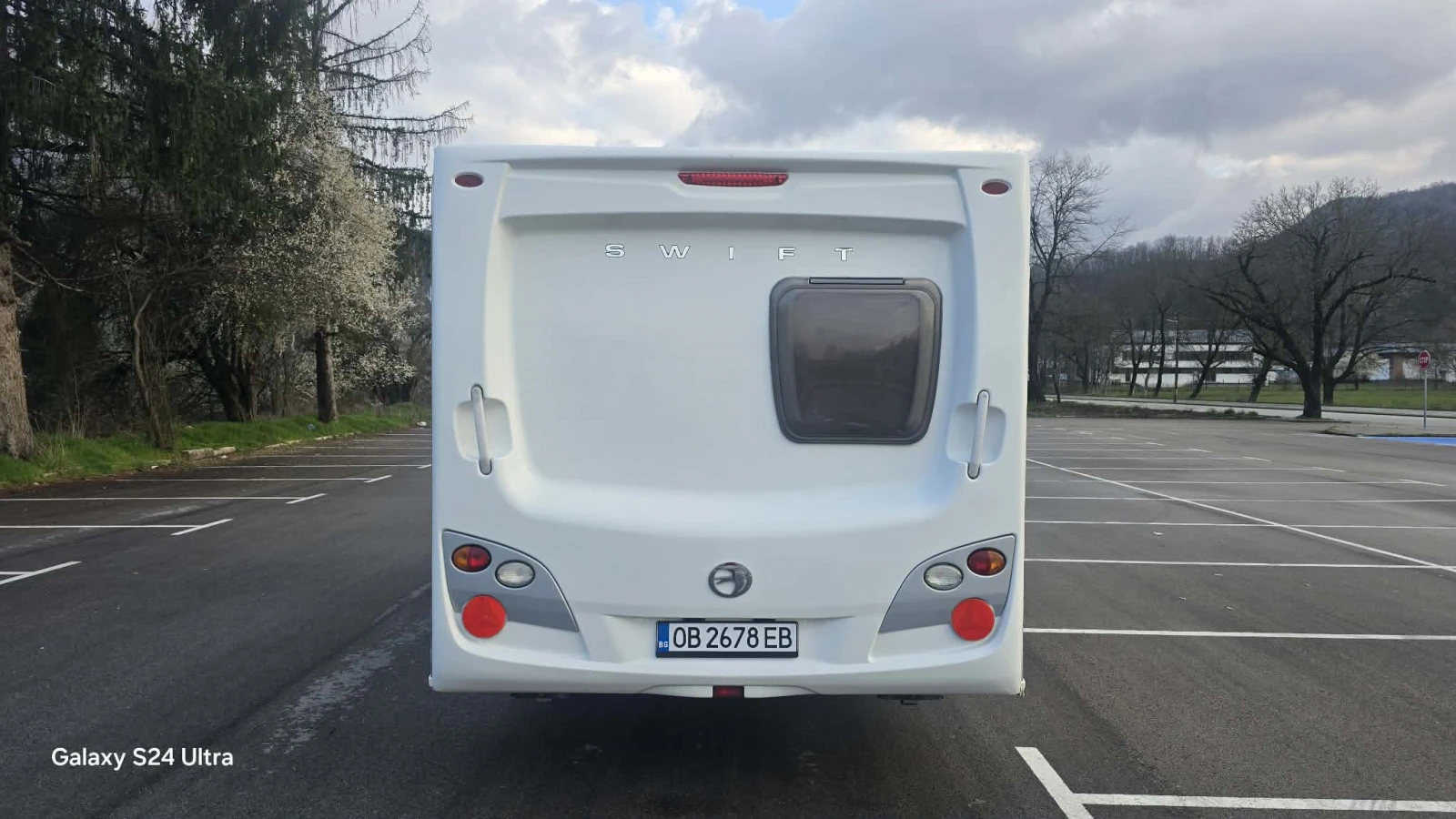 Каравана Swift Challenger, снимка 2 - Каравани и кемпери - 54095811