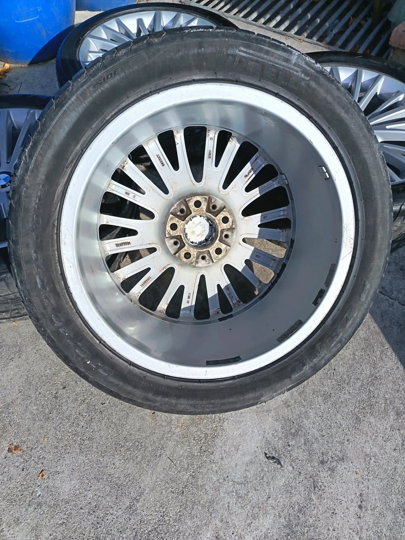 ���� � ������ 275/40R19 �� BMW 700 | Mobile.bg � ����������� 5
