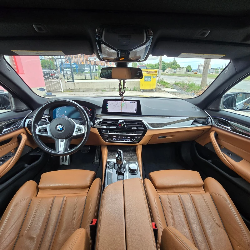 BMW 530 i xDrive/M-Pack/Harman Kardon, снимка 10 - Автомобили и джипове - 42182440