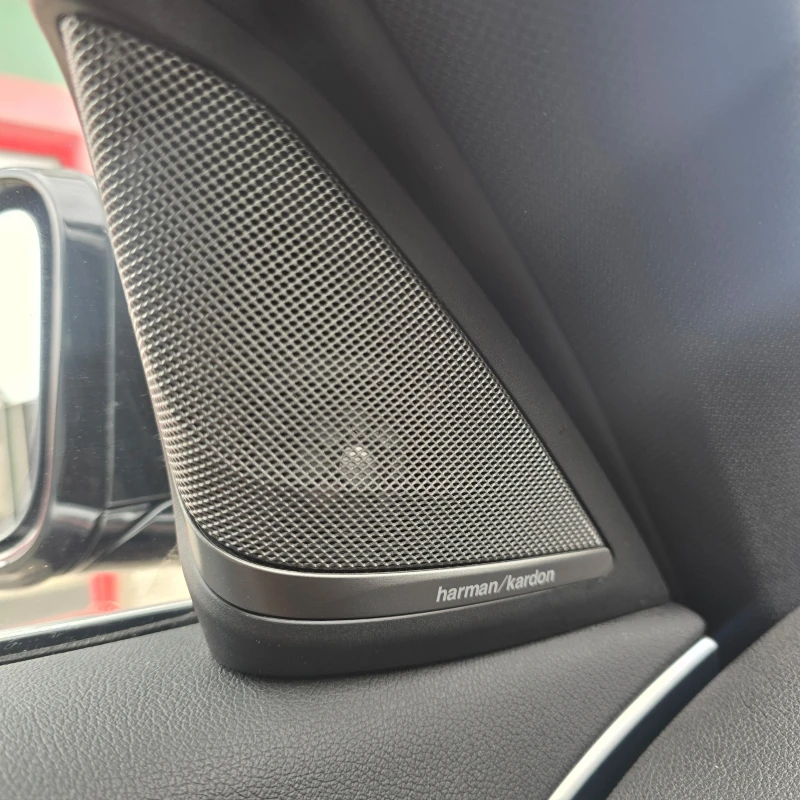 BMW 530 i xDrive/M-Pack/Harman Kardon, снимка 15 - Автомобили и джипове - 42182440