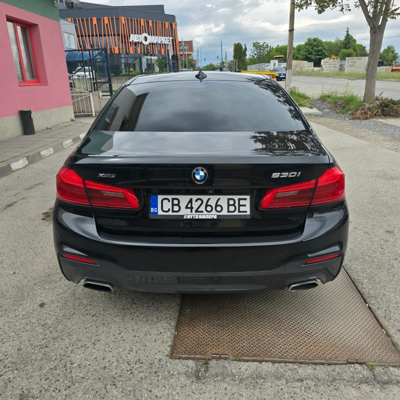BMW 530 i xDrive/M-Pack/Harman Kardon, снимка 5 - Автомобили и джипове - 42182440