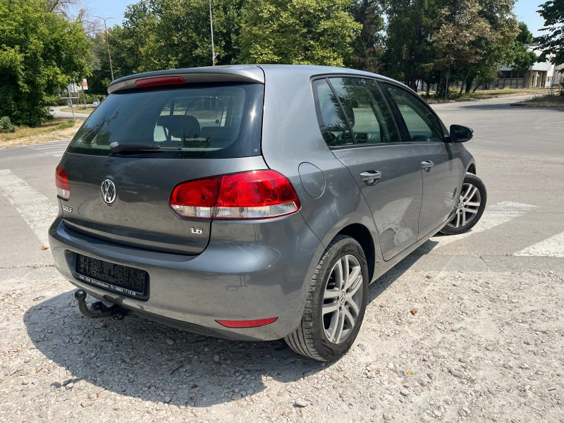 VW Golf 1.6i 102kc., снимка 12 - Автомобили и джипове - 43497171