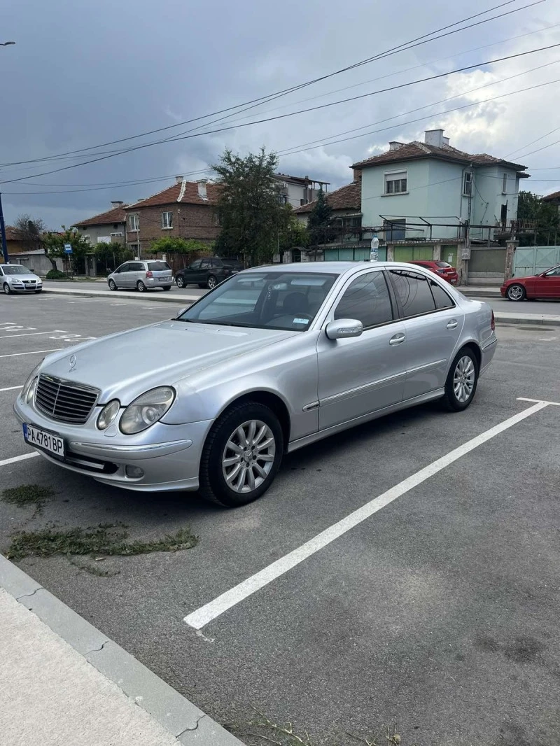 Mercedes-Benz E 280, снимка 4 - Автомобили и джипове - 47681875