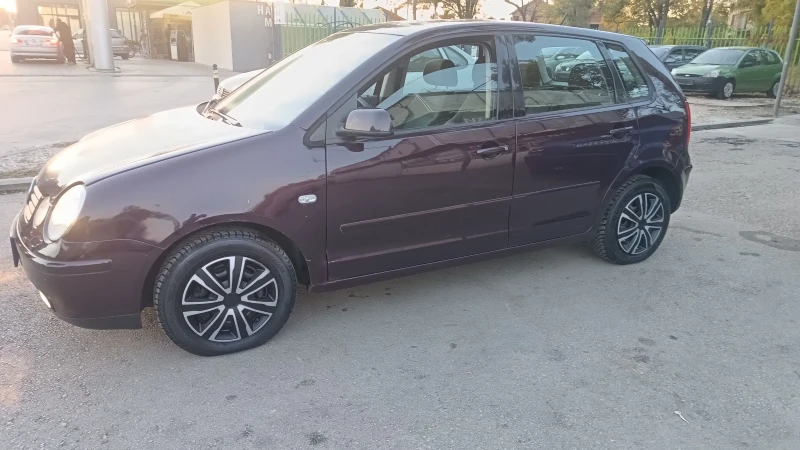 VW Polo 1.4i бензин 75к.с, снимка 7 - Автомобили и джипове - 47738574