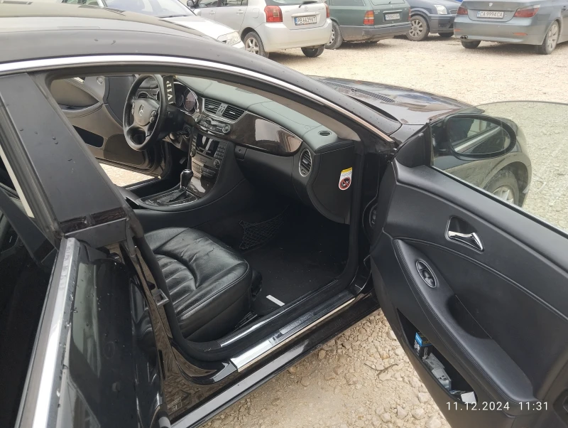 Mercedes-Benz CLS 320, снимка 10 - Автомобили и джипове - 48307812