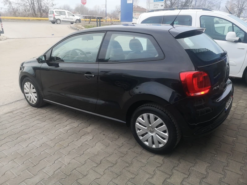 VW Polo 1.6 TDI , снимка 6 - Автомобили и джипове - 48815132