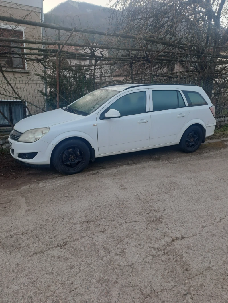 Opel Astra H, снимка 5 - Автомобили и джипове - 48917491