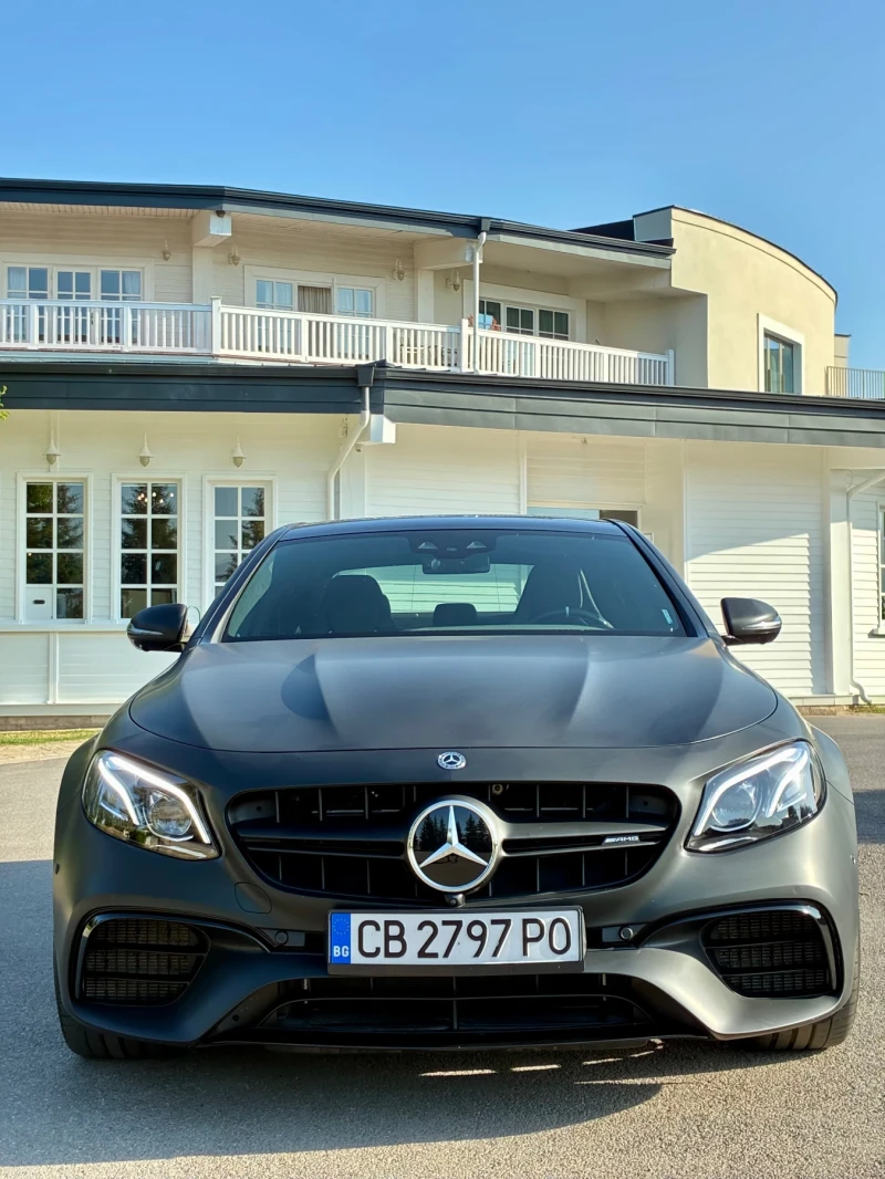 Mercedes-Benz E 63 AMG  S 4MATIC + , снимка 2 - Автомобили и джипове - 52275019