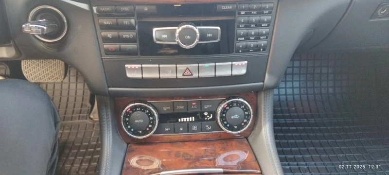Mercedes-Benz CLS 350, снимка 10 - Автомобили и джипове - 52271459