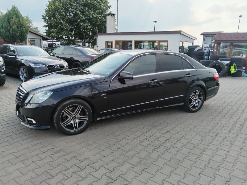 Mercedes-Benz E 350 Седан, AMG пакет, Avangard, снимка 3 - Автомобили и джипове - 52413510