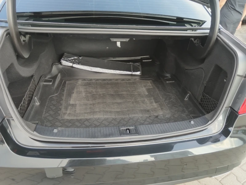 Mercedes-Benz E 350 Седан, AMG пакет, Avangard, снимка 7 - Автомобили и джипове - 52413510