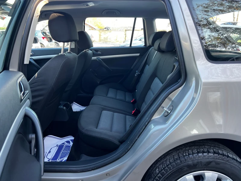 Skoda Octavia 2.0i 4x4 167000km 6-speed, снимка 12 - Автомобили и джипове - 52736606