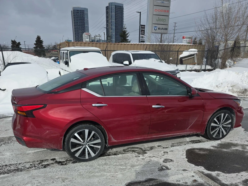 Nissan Altima 2.5L| 4x4| CARFAX| PANORAMA| , снимка 3 - Автомобили и джипове - 53361391