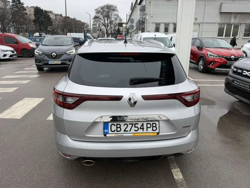 Renault Megane 1.3 Tce 140к.с., снимка 6 - Автомобили и джипове - 53494901