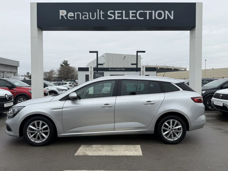 Renault Megane 1.3 Tce 140к.с., снимка 4 - Автомобили и джипове - 53494901