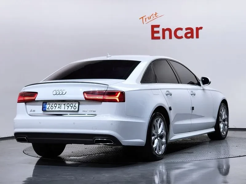 Audi A6 40 Tfsi C7, снимка 2 - Автомобили и джипове - 55276626