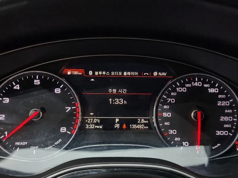 Audi A6 40 Tfsi C7, снимка 8 - Автомобили и джипове - 55276626