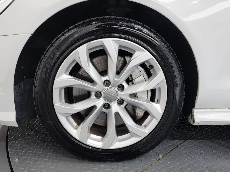 Audi A6 40 Tfsi C7, снимка 5 - Автомобили и джипове - 55276626
