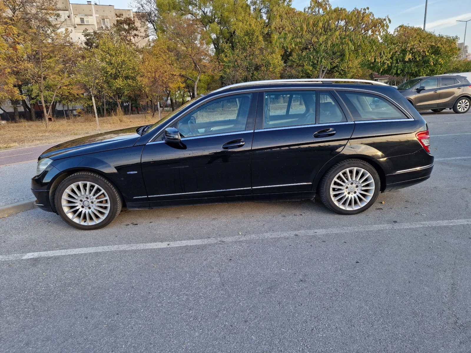 Mercedes-Benz C 250 Avantgarde - изображение 7