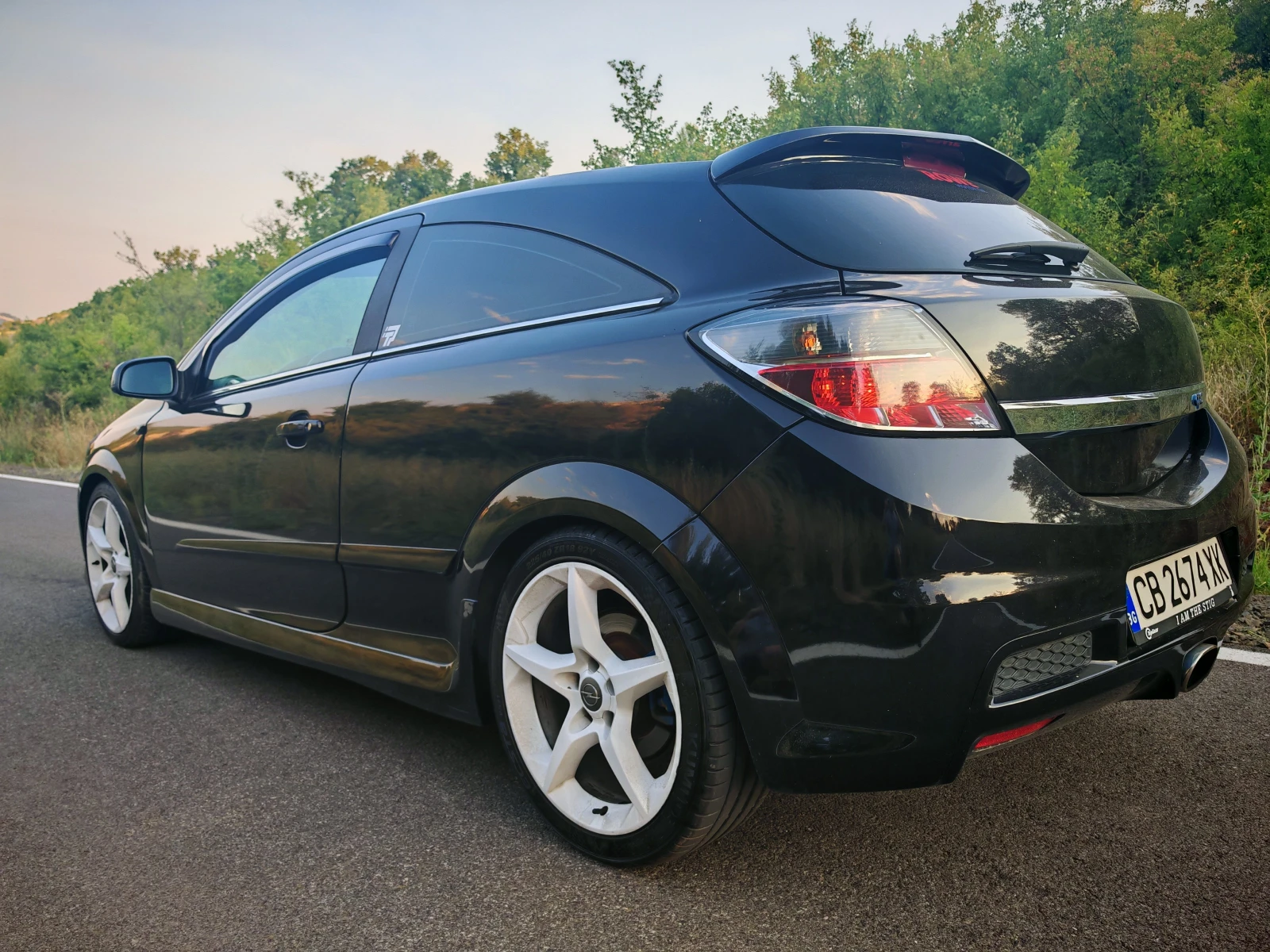 Opel Astra 2.0 Turbo OPC - изображение 7