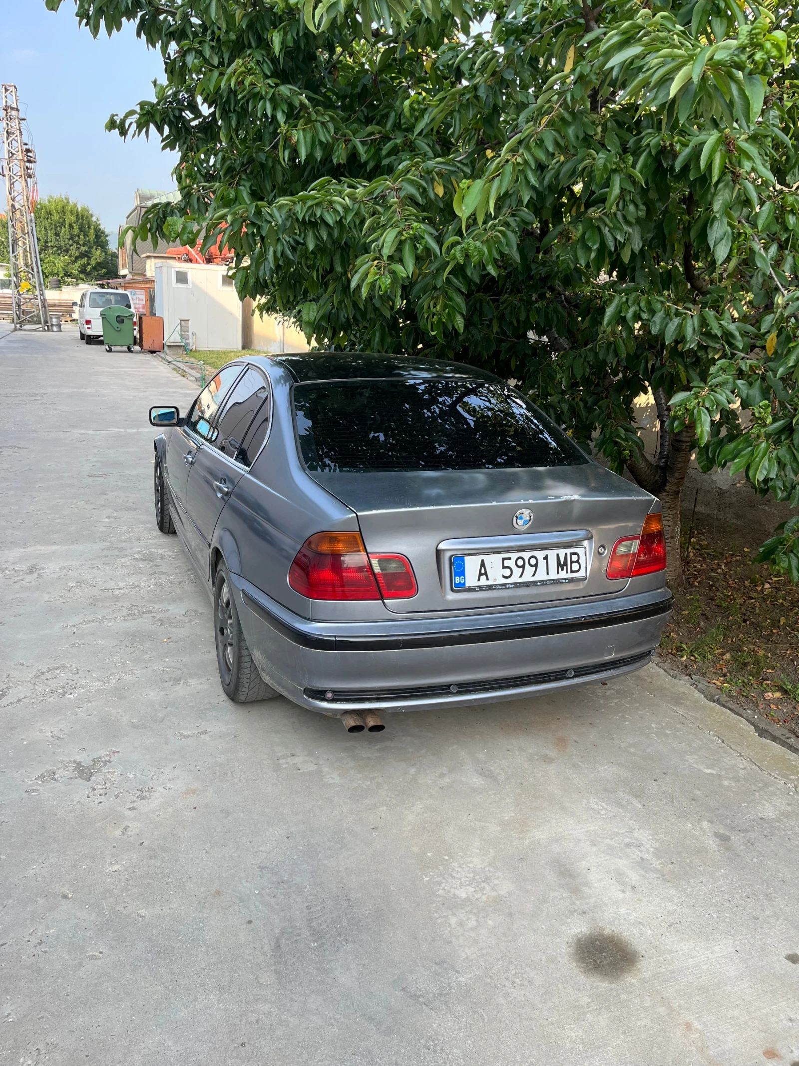 BMW 323 LPG - изображение 10