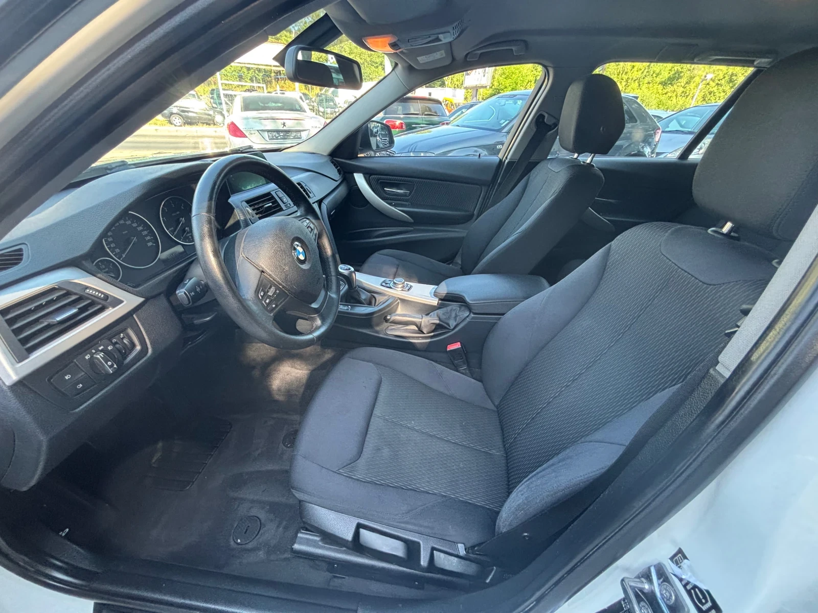 BMW 318 2.0 D | Mobile.bg   13