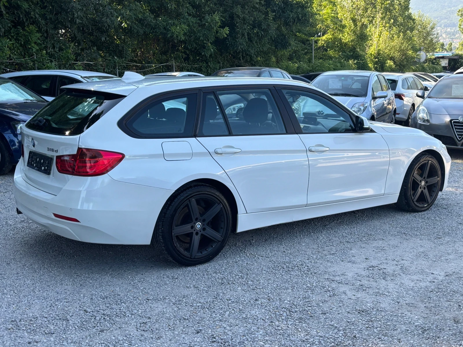 BMW 318 2.0 D - изображение 7