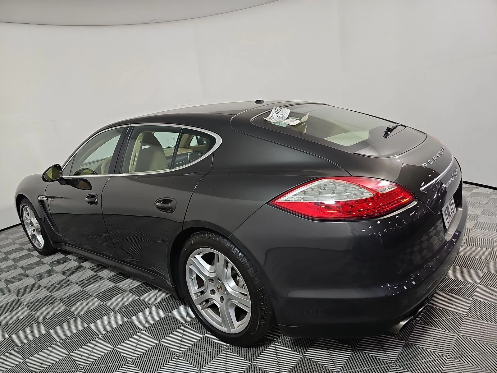 Porsche Panamera S HYBRID* BOSE* ПОДГРЕВ* ОБДУХ* NAVI* КАМЕРА - изображение 5