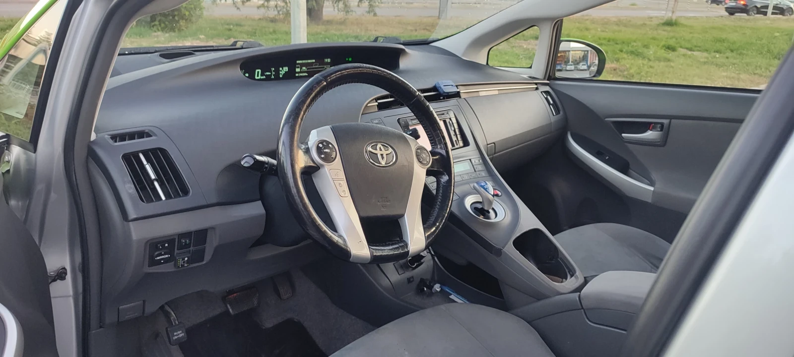 Toyota Prius Газ HUD Key Less  - изображение 6