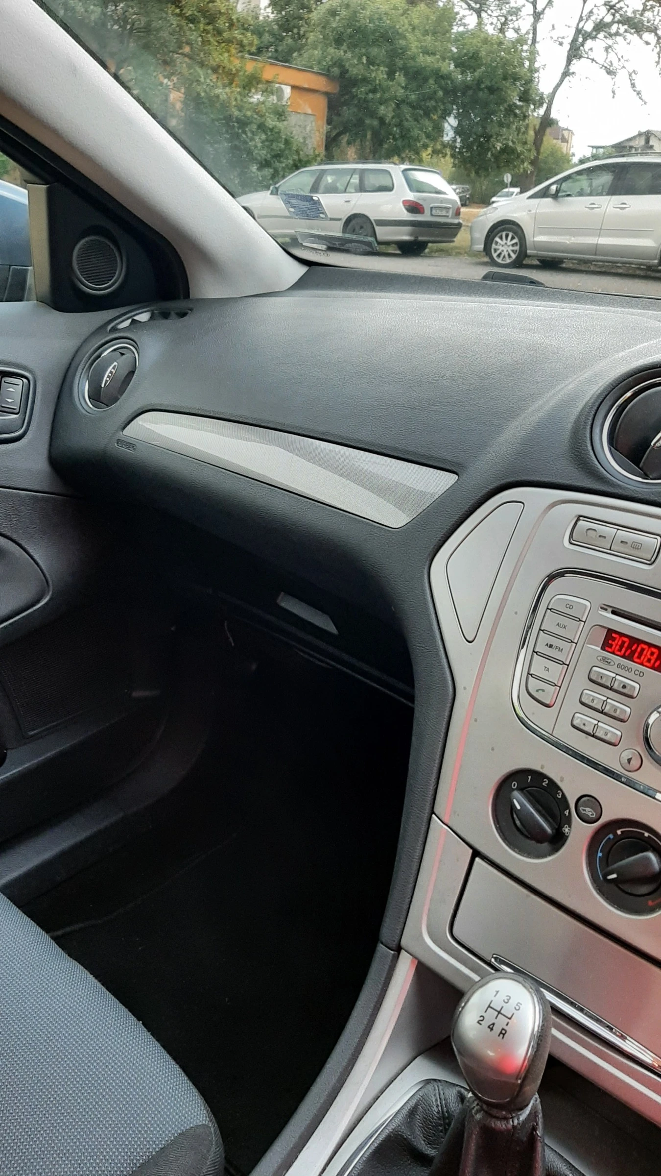 Ford Mondeo  - изображение 8