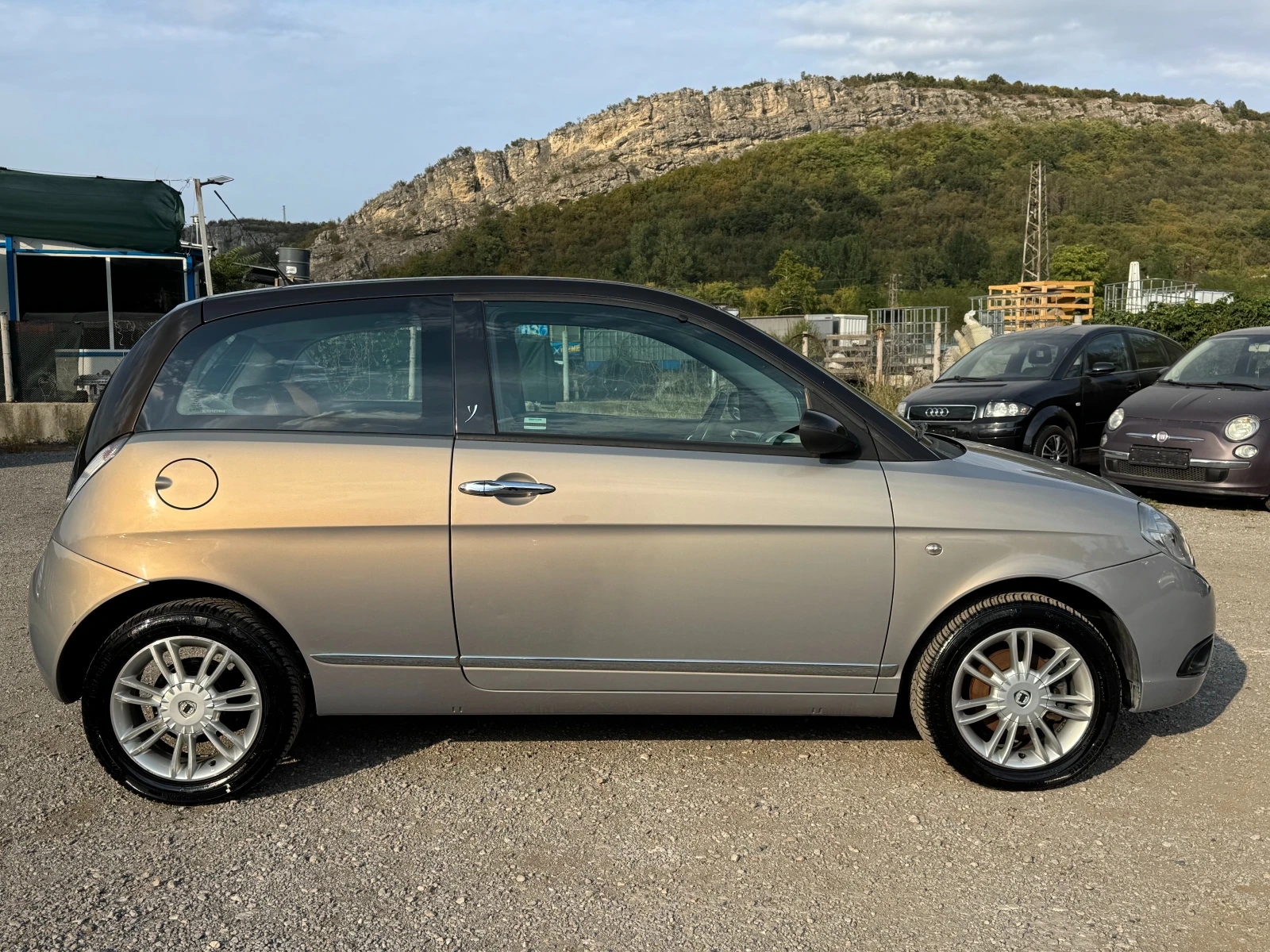 Lancia Ypsilon 1.3mjt-75к.с-ИТАЛИЯ - изображение 7