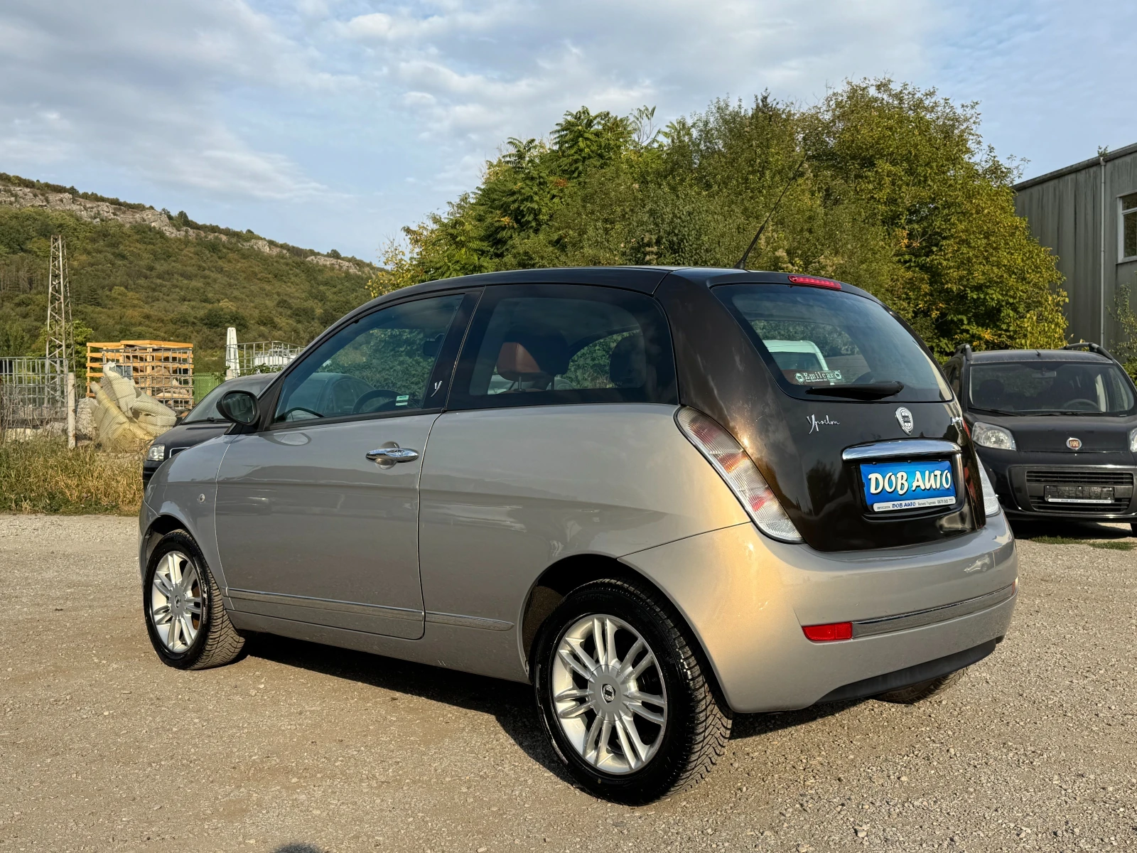 Lancia Ypsilon 1.3mjt-75к.с-ИТАЛИЯ - изображение 4