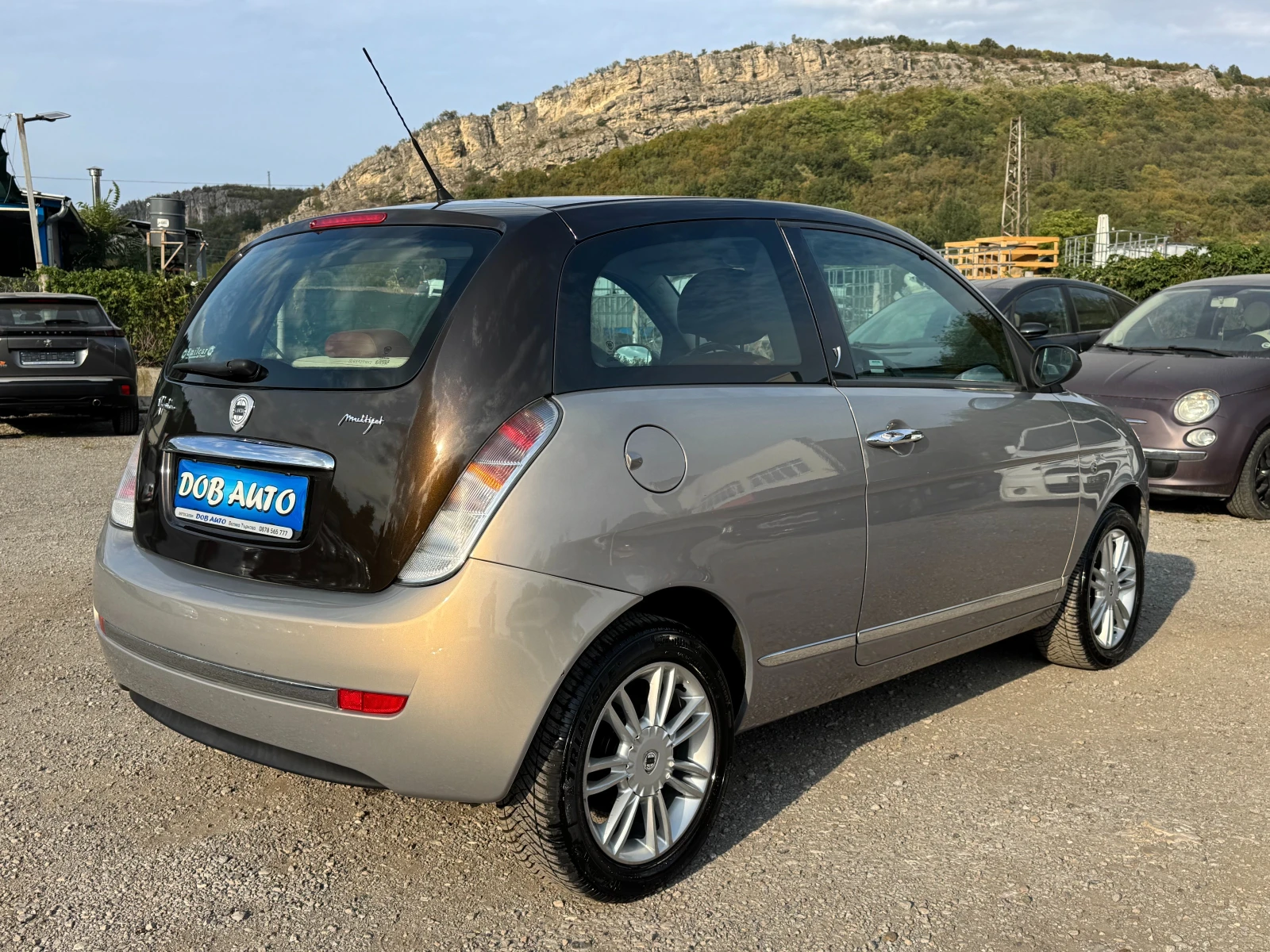 Lancia Ypsilon 1.3mjt-75к.с-ИТАЛИЯ - изображение 6