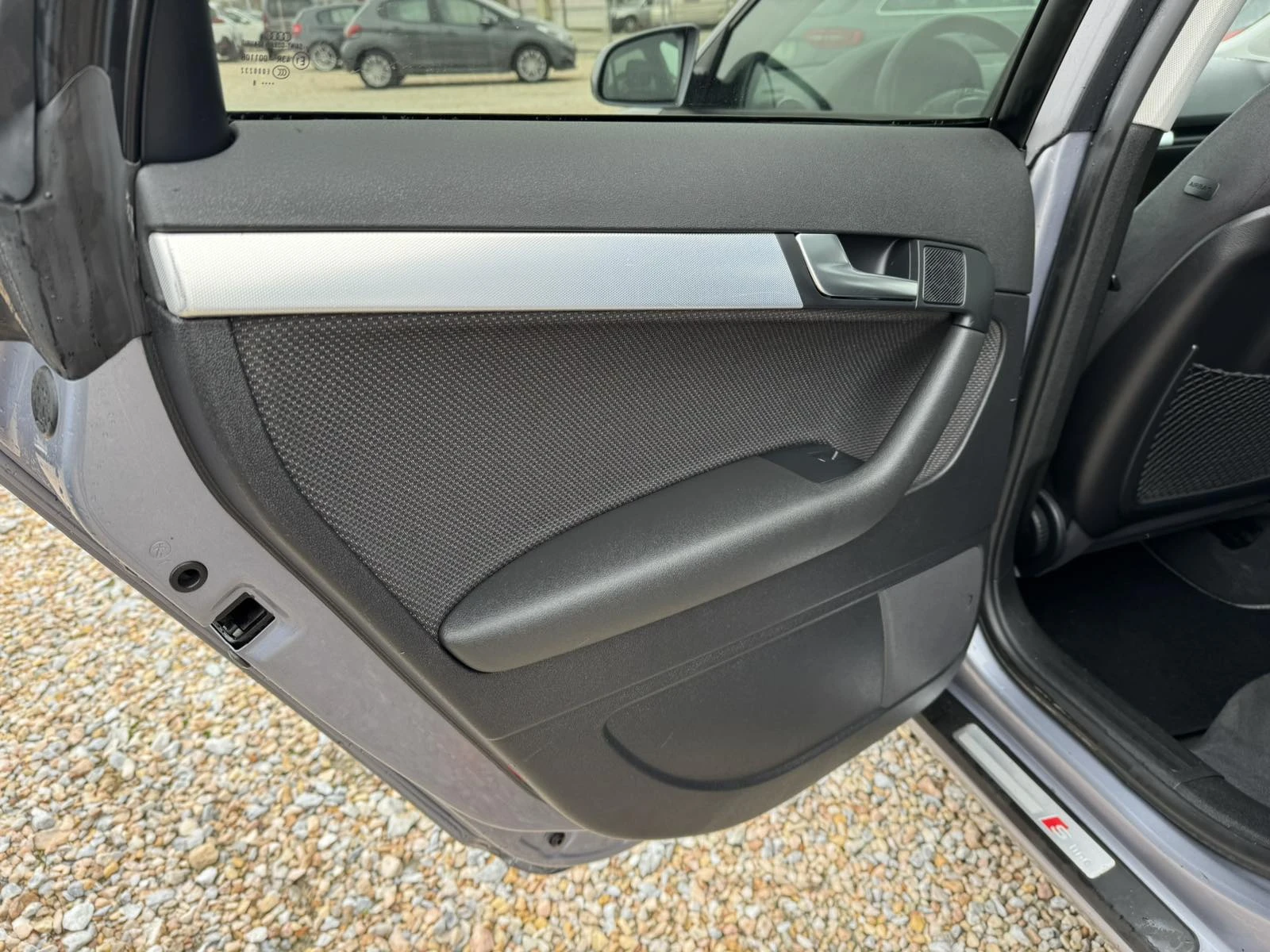 Audi A3 1.8TFSI S-line - изображение 7