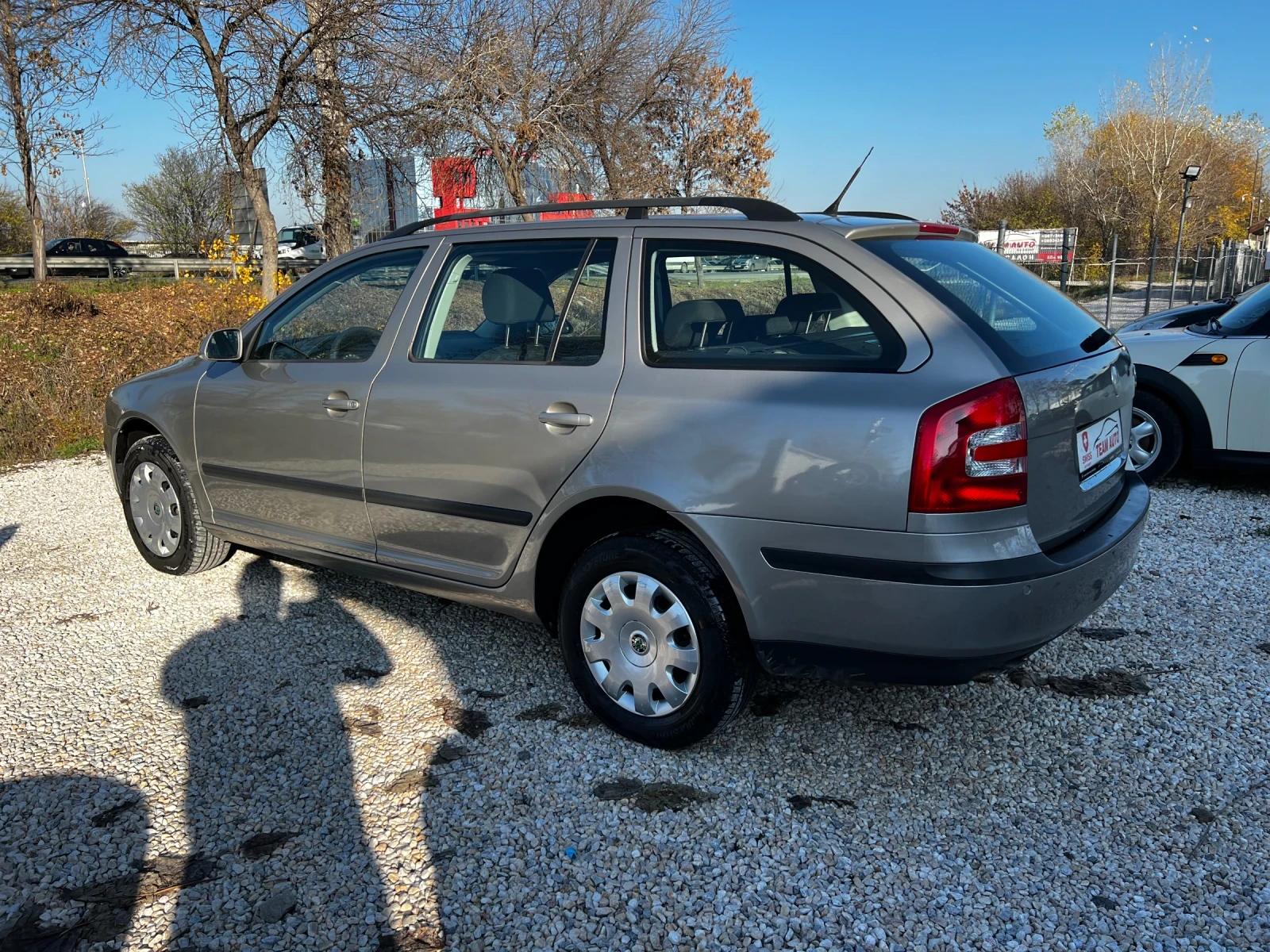 Skoda Octavia 2.0i 4x4 167000km 6-speed - изображение 5