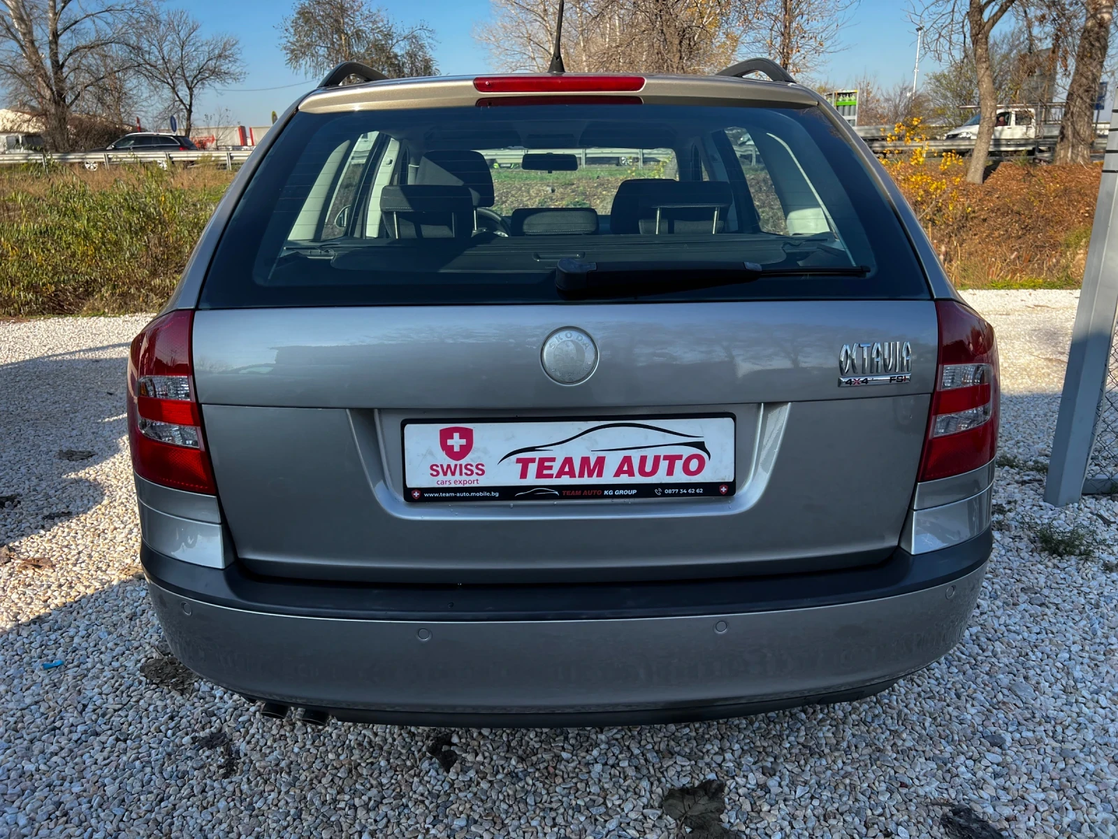 Skoda Octavia 2.0i 4x4 167000km 6-speed - изображение 4