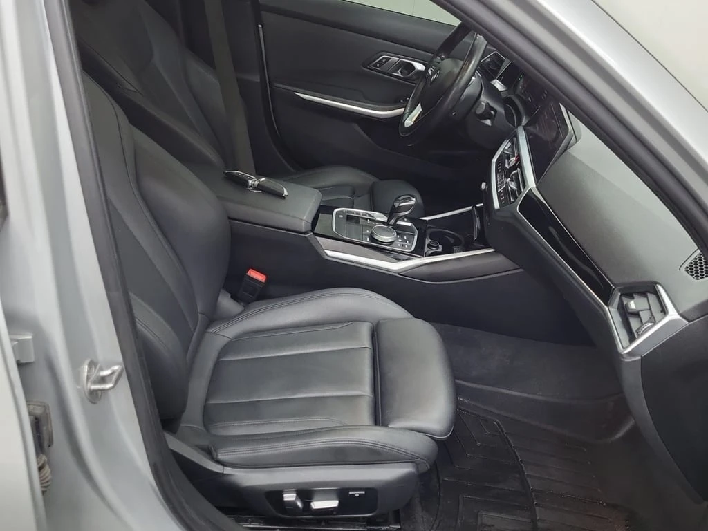 BMW 330 i xDrive 2019 * CARFAX * ��� ������������ ������ | Mobile.bg � ����������� 13