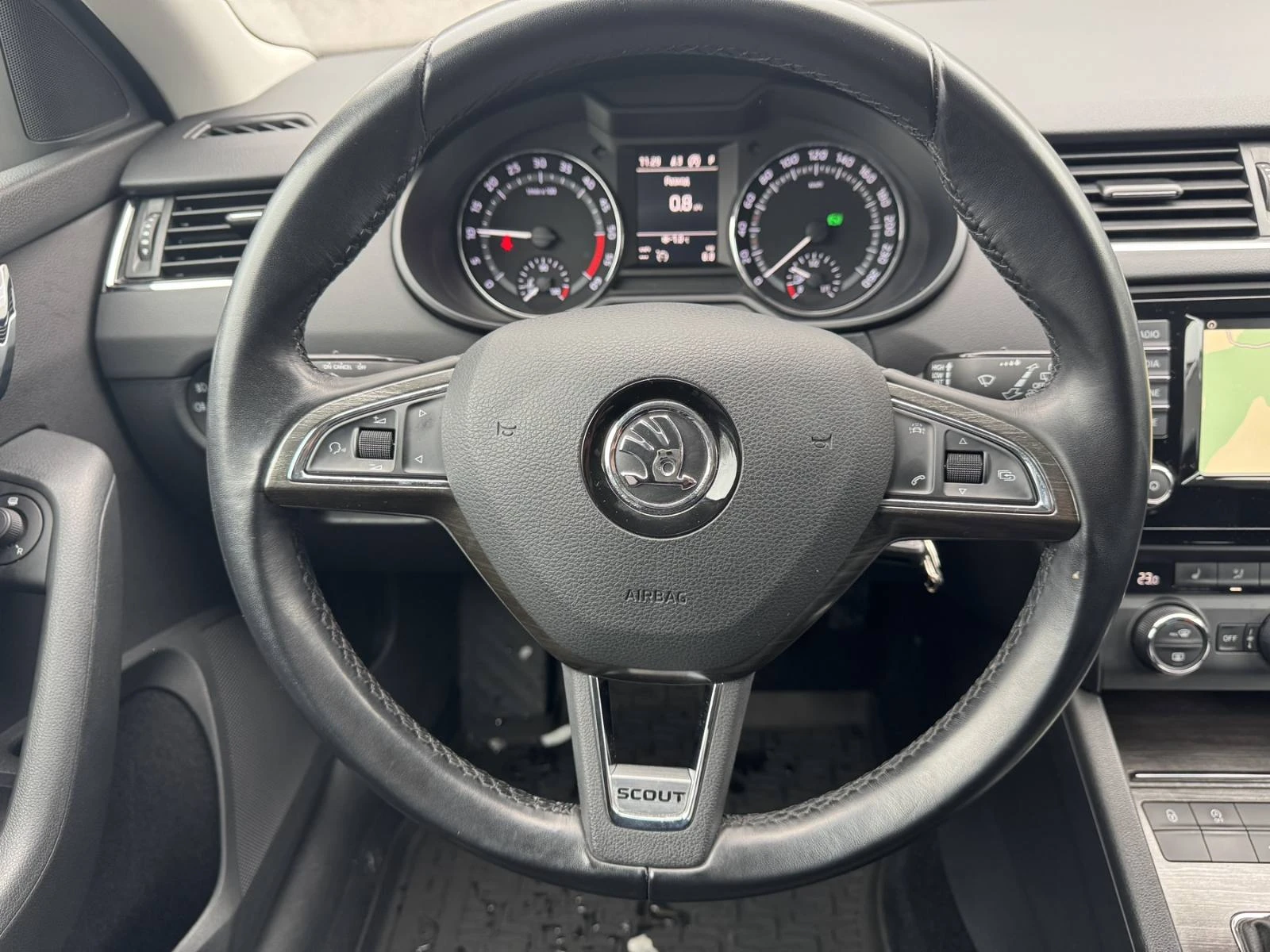 Skoda Octavia SCOUT 2.0 TDI | Mobile.bg � ����������� 12