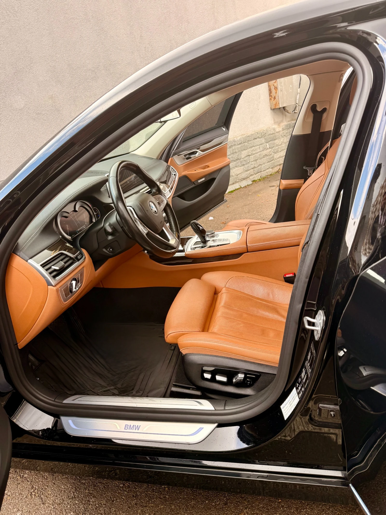 BMW 740 Li Xdrive - Първи собственик от BMW - изображение 2